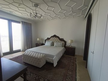 Interior 10