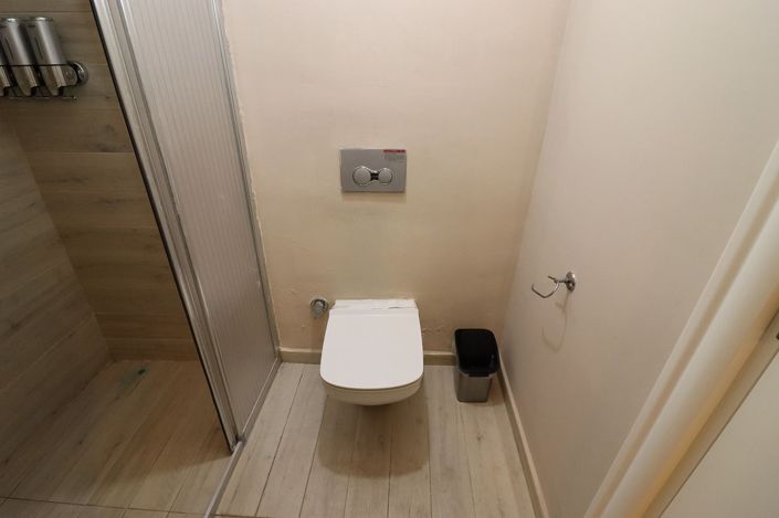 Image No.37-2 Bed Apartment for sale