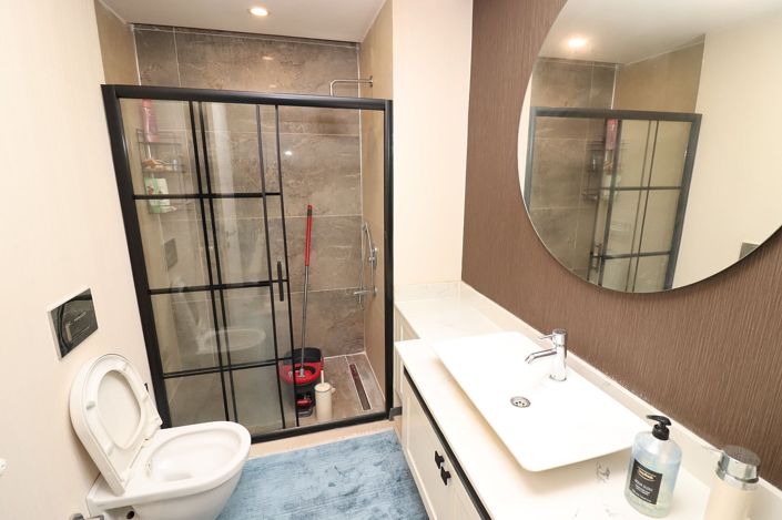 Image No.28-3 Bed Apartment for sale