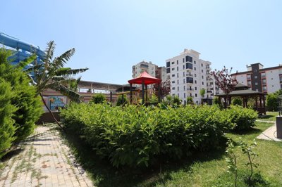 Exterior 9