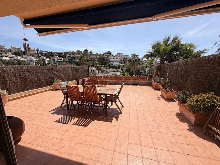 Image No.3-4 Bed House/Villa for sale