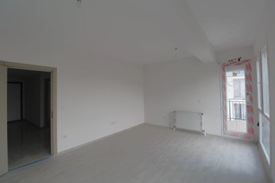Interior 3