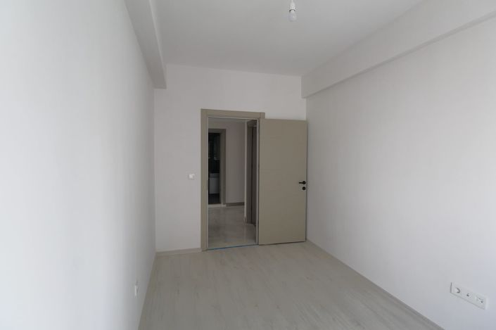 Image No.22-3 Bed Apartment for sale
