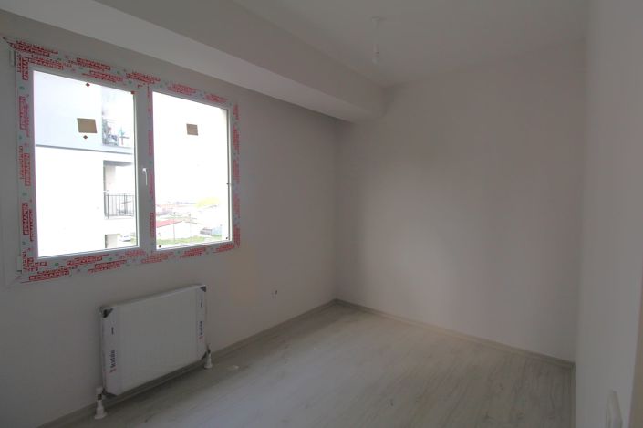 Image No.19-4 Bed Apartment for sale