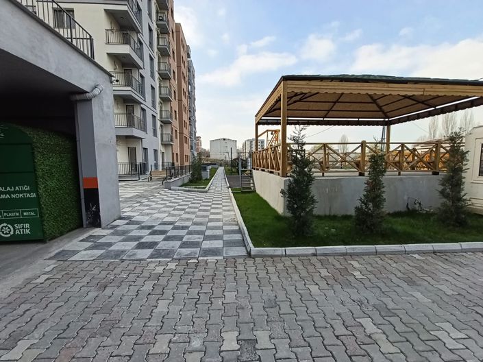 Image No.4-4 Bed Apartment for sale