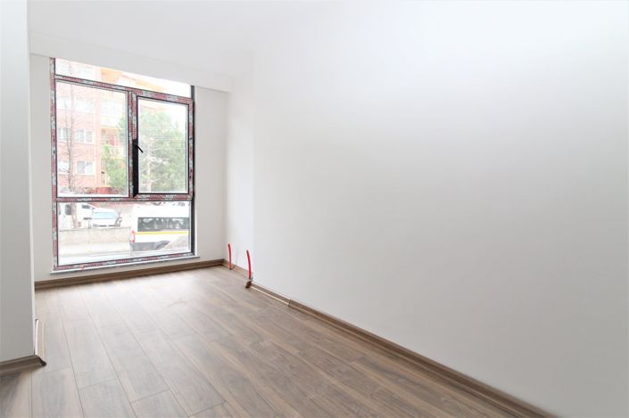 Image No.25-3 Bed Apartment for sale