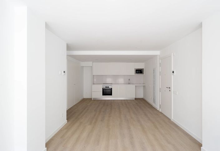 Image No.12-3 Bed Apartment for sale