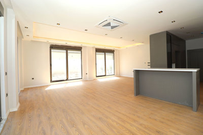 Interior 3