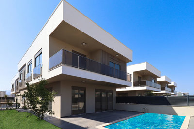 Exterior 5