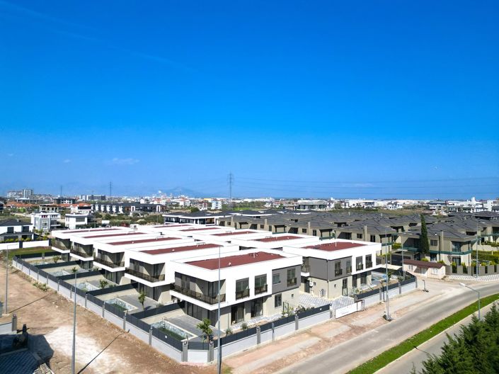 Image No.6-5 Bed House/Villa for sale