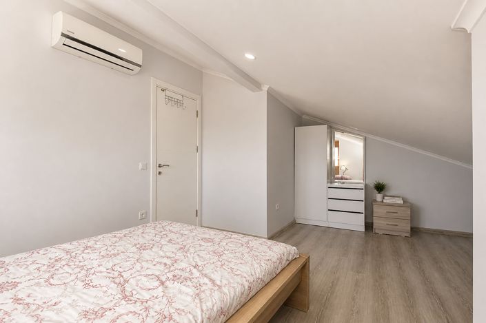 Image No.22-4 Bed House/Villa for sale