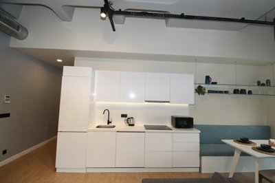 Interior 5