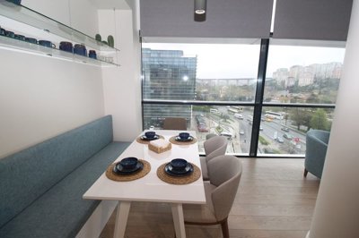 Interior 7