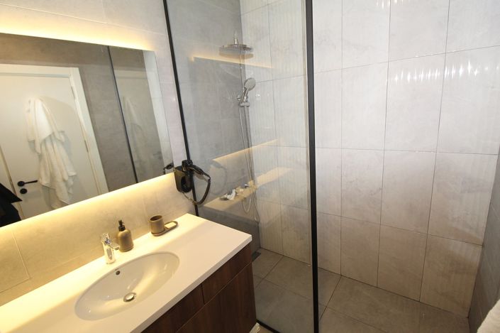 Image No.21-2 Bed Apartment for sale