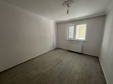 Interior 9
