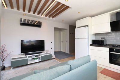 Interior 3