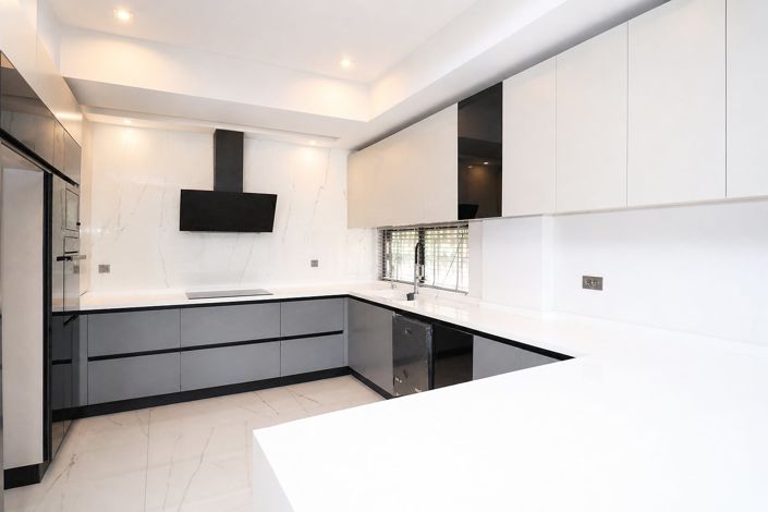 Image No.12-6 Bed House/Villa for sale