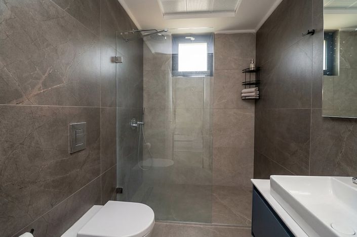 Image No.29-6 Bed House/Villa for sale