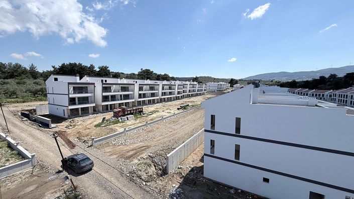 Image No.28-2 Bed Apartment for sale