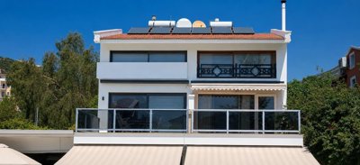 Exterior 1