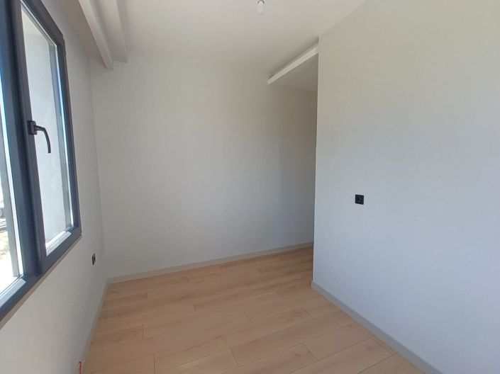 Image No.14-4 Bed Apartment for sale