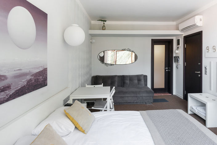 Image No.28-16 Bed Commercial for sale