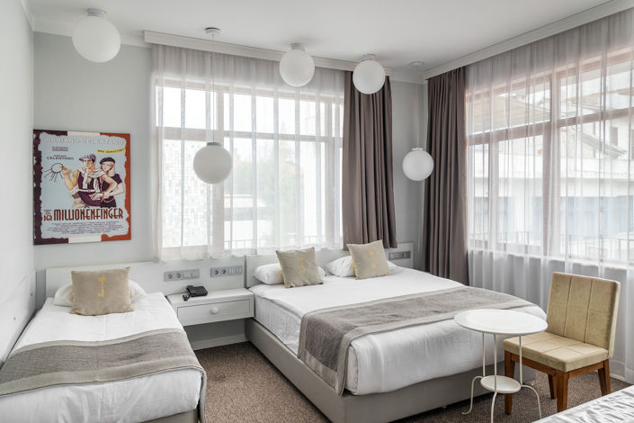 Image No.32-16 Bed Commercial for sale