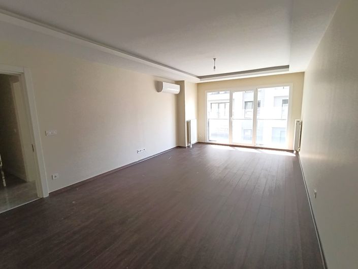 Image No.18-Appartement de 3 chambres à vendre à Esenyurt