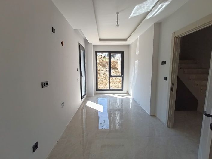 Image No.8-4 Bed House/Villa for sale