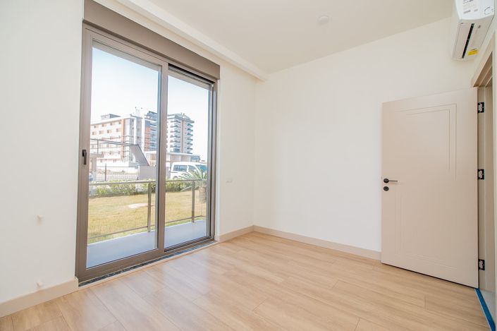 Image No.14-2 Bed Apartment for sale