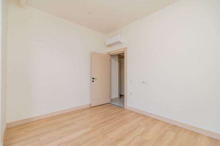Image No.15-2 Bed Apartment for sale