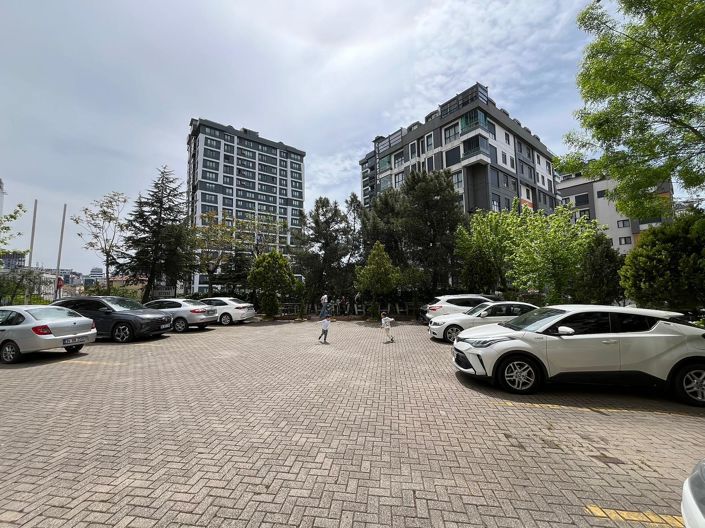 Image No.11-3 Bed Apartment for sale