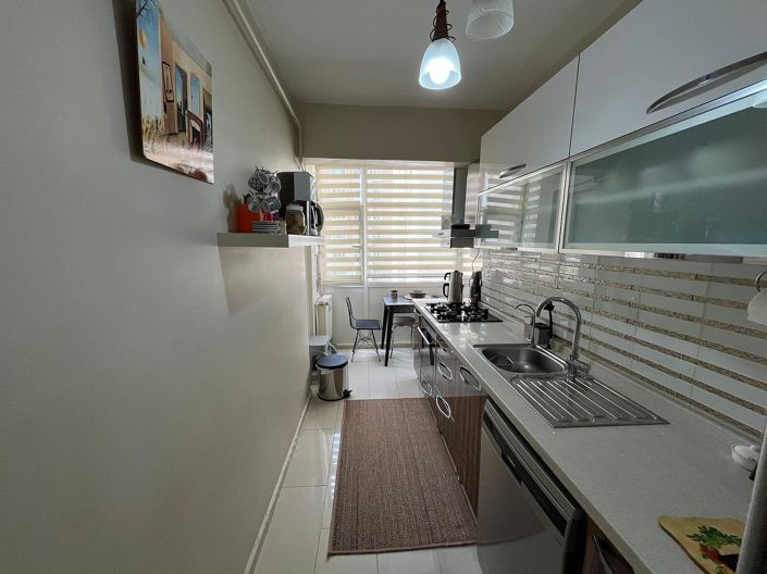 Image No.23-3 Bed Apartment for sale