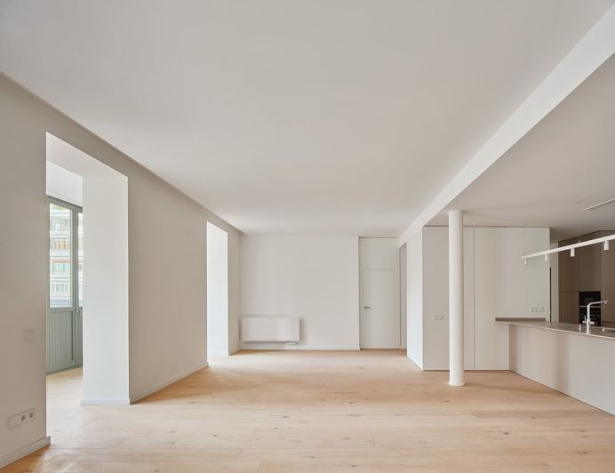 Image No.7-2 Bed Apartment for sale