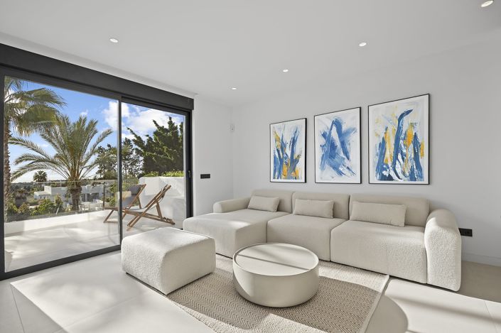 Image No.27-3 Bed Apartment for sale