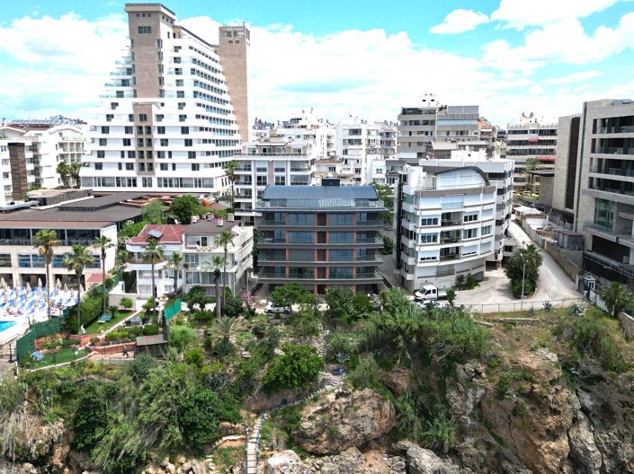 Image No.4-4 Bed Apartment for sale