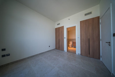 Interior 3