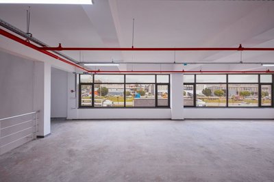 Interior 5