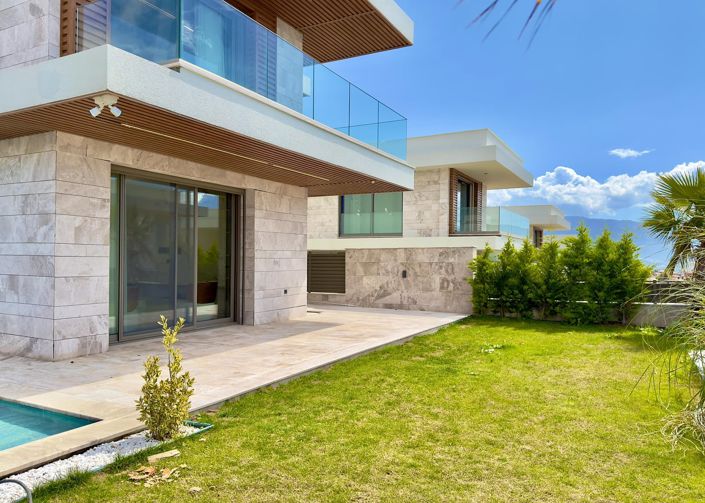 Image No.13-4 Bed House/Villa for sale