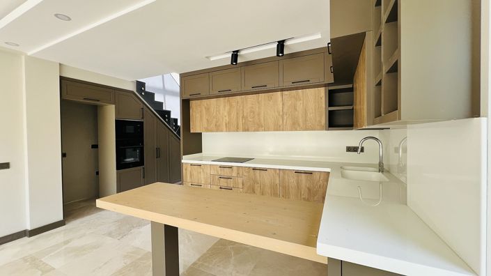 Image No.10-3 Bed House/Villa for sale