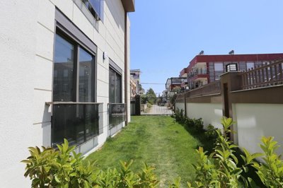 Exterior 7
