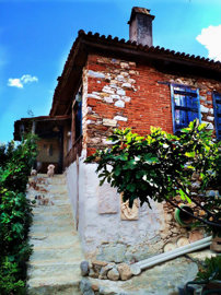 Exterior 9