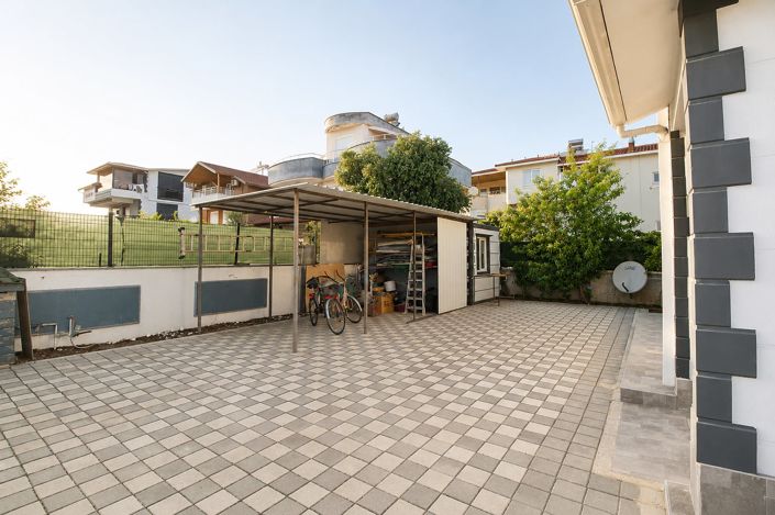 Image No.18-4 Bed House/Villa for sale