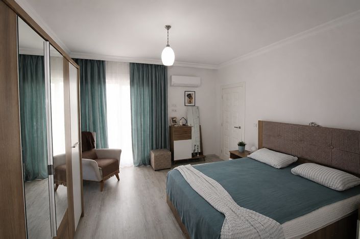 Image No.25-4 Bed House/Villa for sale
