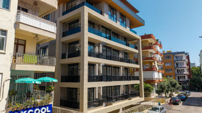 Exterior 3