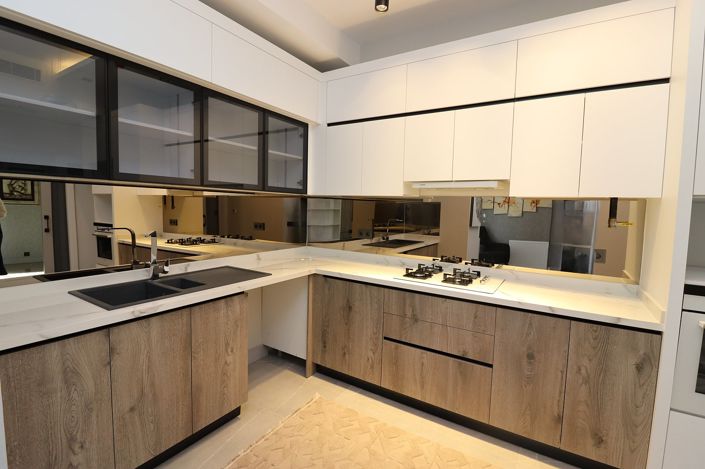 Image No.12-4 Bed Apartment for sale
