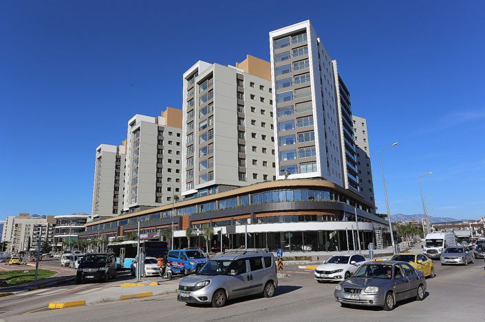 Image No.3-3 Bed Apartment for sale