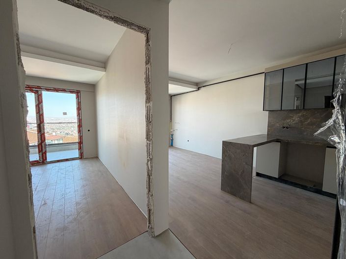 Image No.21-2 Bed Apartment for sale