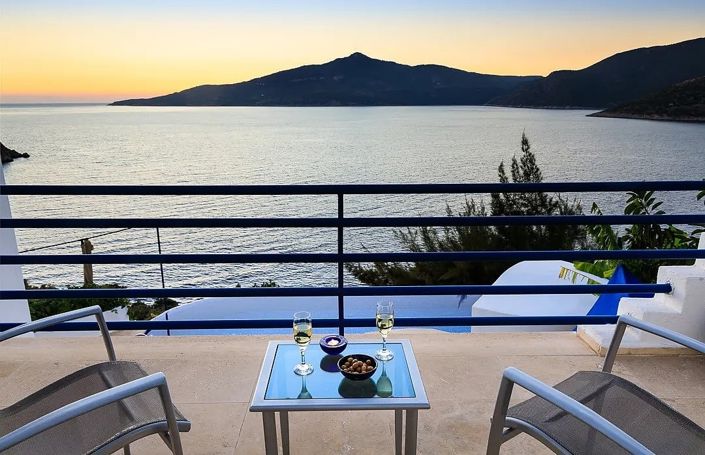 Image No.24-Maison / Villa de 2 chambres à vendre à Kalkan
