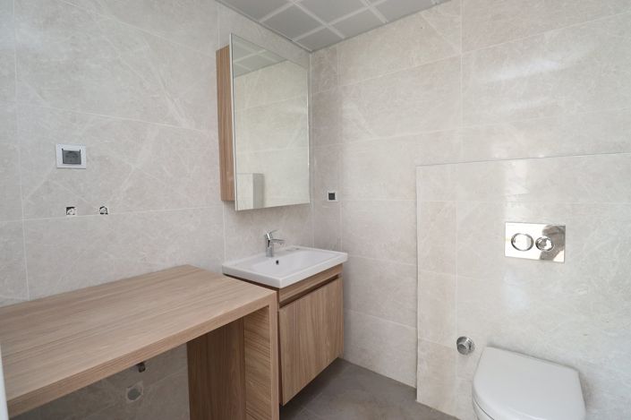 Image No.21-2 Bed Apartment for sale